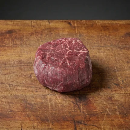 Txogitxu Selection CE Filet Mignon 250 g na drvenoj dasci